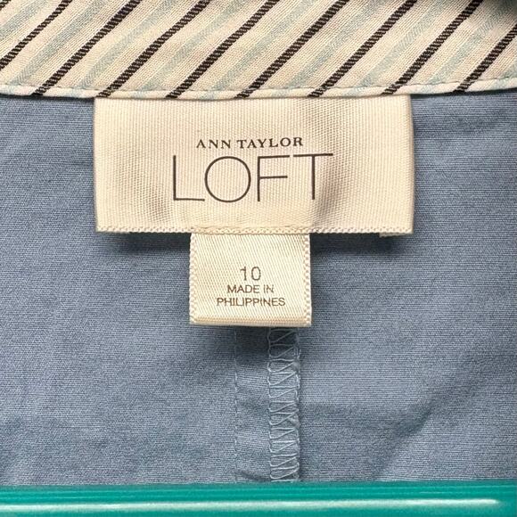 Loft Blue Button Down Blouse, Fitted Stretch Cotton, Size 10 - Picture 5 of 7